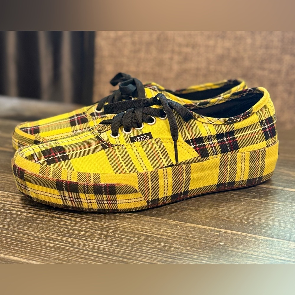 VANS Lemon Chrome Plaid and Patent Platform Lace-up Sneaker